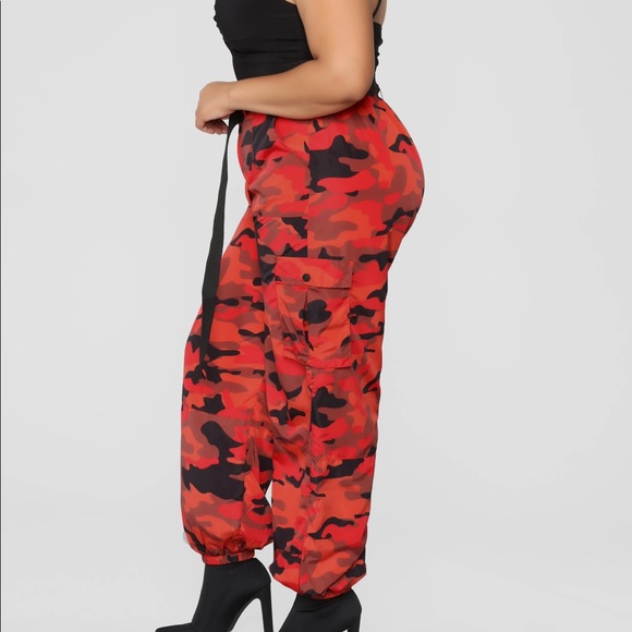 Fashion Nova Curve Take Off Flight Cargo Pants - Picture 6 of 11